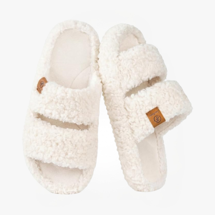Women’s Fuzzy Slippers